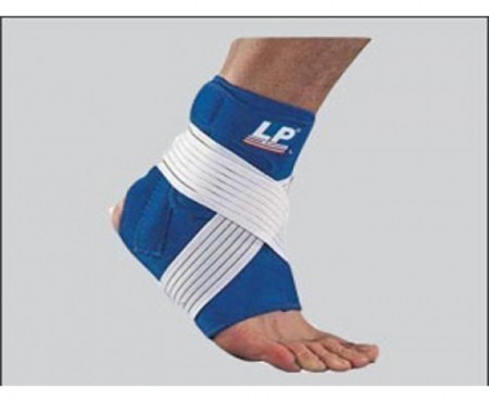 ANKLE SUPPORT (WITH STAYS AND STRAP)